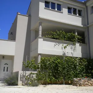  Apartment Vito